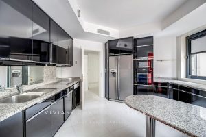 Golden Square 4 Rooms 1 Photo 33